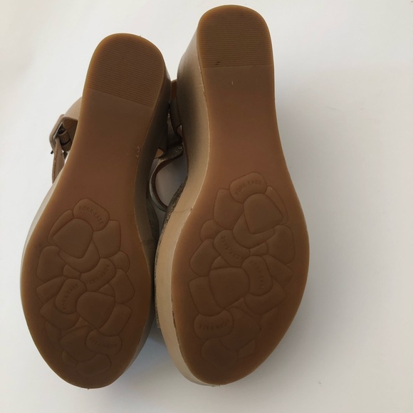Kork- Ease size 8 metallic wedge sandals - Picture 8 of 15
